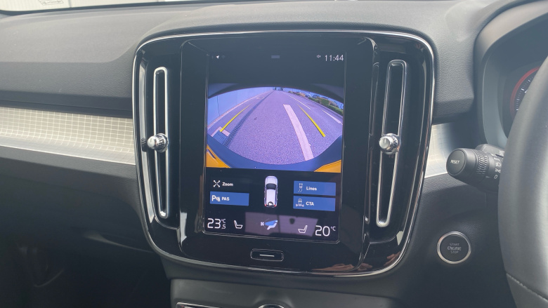 Volvo Xc40 1.5 T4 Recharge PHEV Plus Dark 5dr Auto Estate